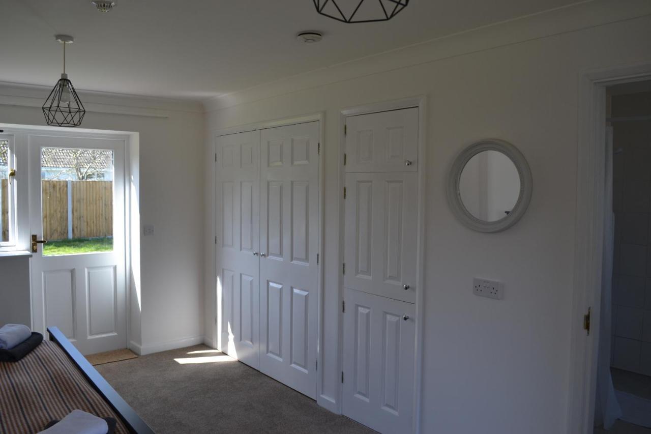 Number 6 - Lytton Tree Lodge, Reydon, Southwold ภายนอก รูปภาพ