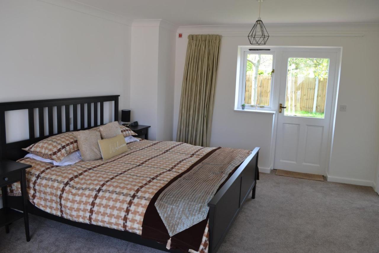 Number 6 - Lytton Tree Lodge, Reydon, Southwold ภายนอก รูปภาพ