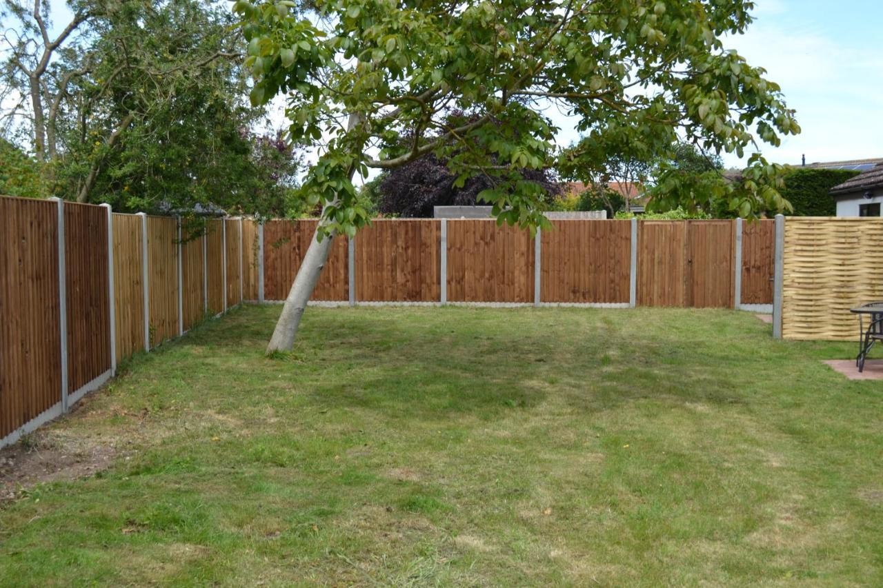 Number 6 - Lytton Tree Lodge, Reydon, Southwold ภายนอก รูปภาพ