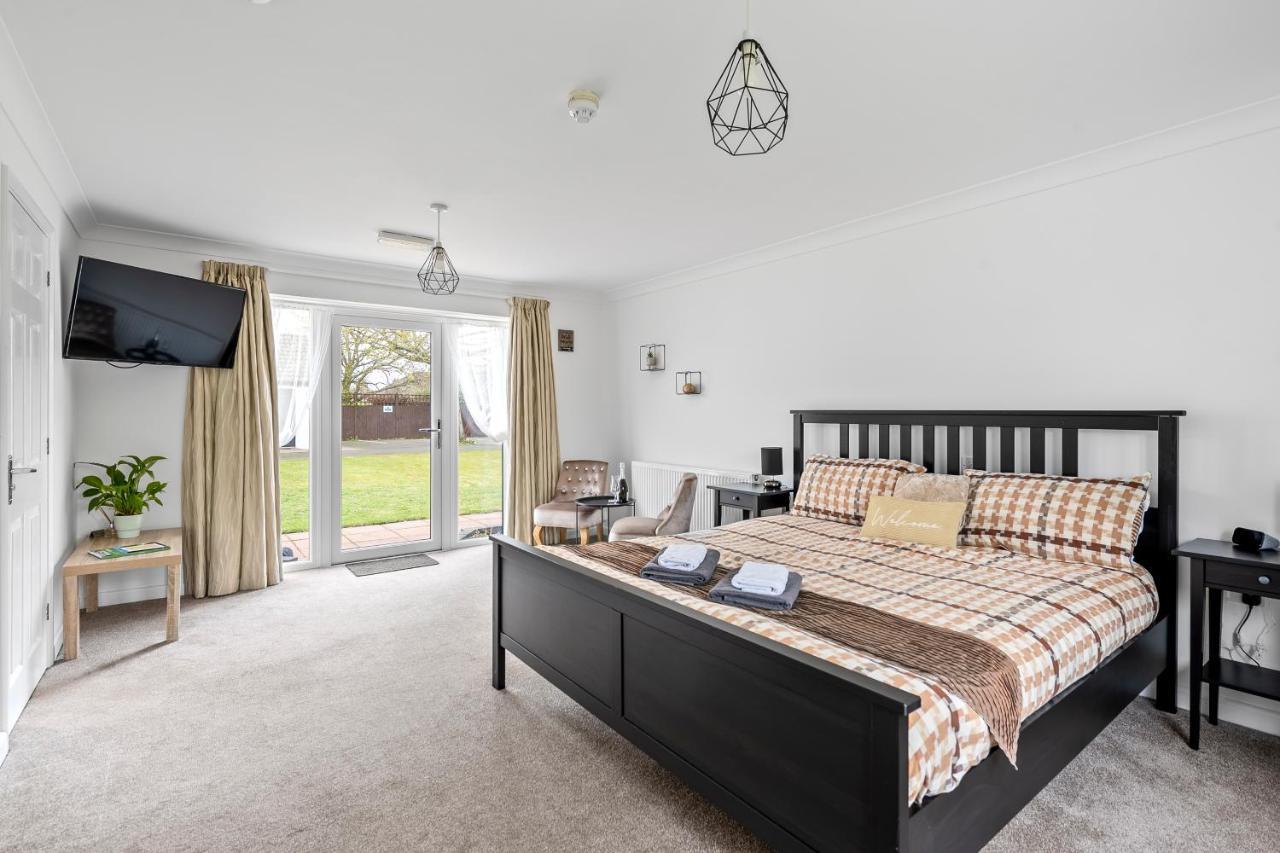 Number 6 - Lytton Tree Lodge, Reydon, Southwold ภายนอก รูปภาพ